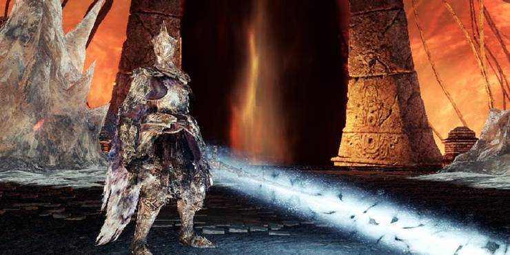 The Top 10 Most Unique Boss Fights In All The Dark Souls Dlc